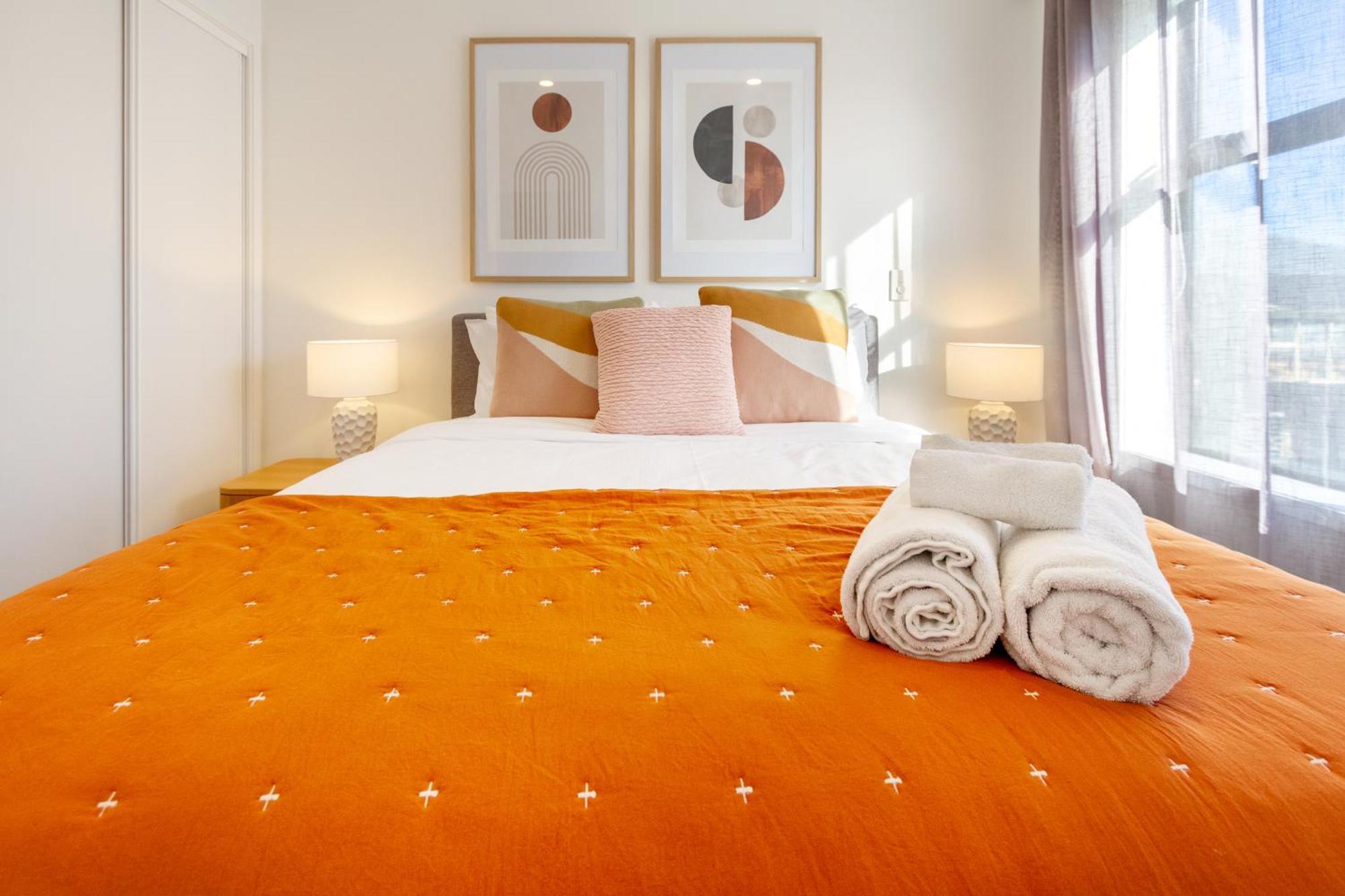 Gorgeous In Green - 2 Bed Central Oasis W/King Bed 크라이스트처치 외부 사진